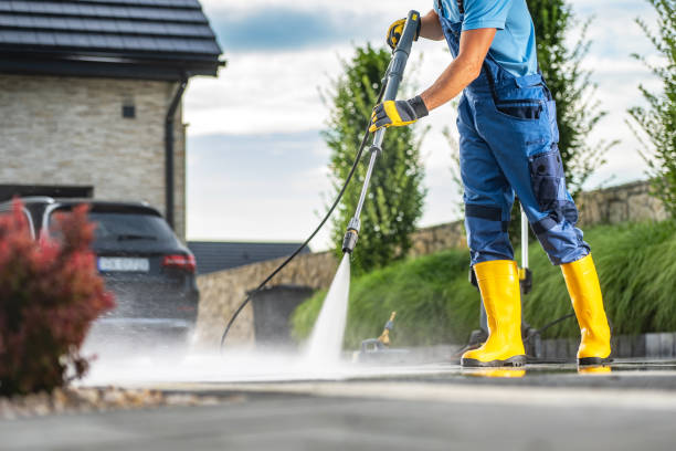 Best Deck and Patio Pressure Washing in Hidden Hills, CA
